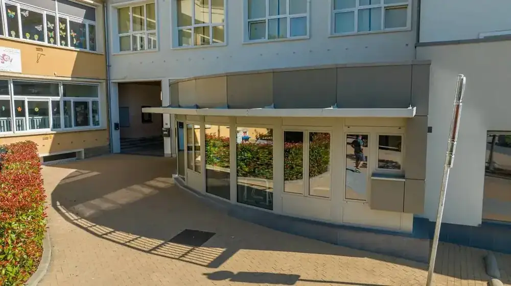 École à Arlon — cour
