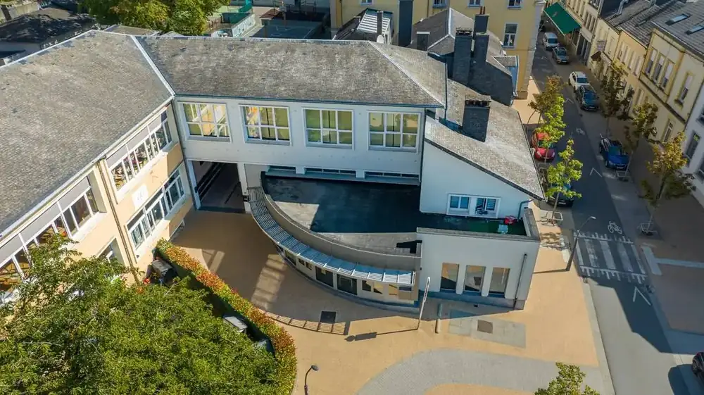 École à Arlon — vue aérienne