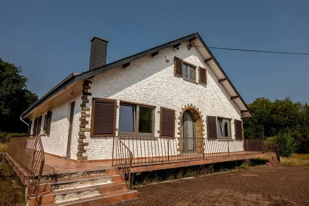 Maison à Paliseul — vue d'ensemble