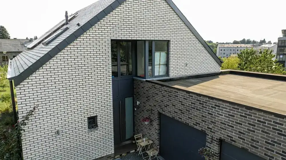 Maison à Libramont — vue aérienne latérale