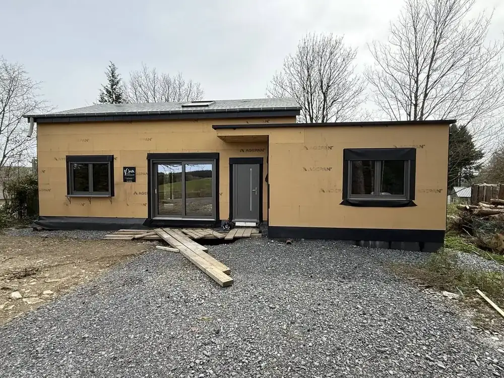Maison à Les Hayons — façade avant