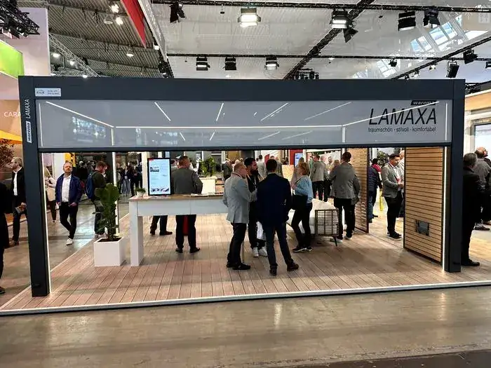 R+T Stuttgart 2024 — pergola bioclimatique LAMAXA